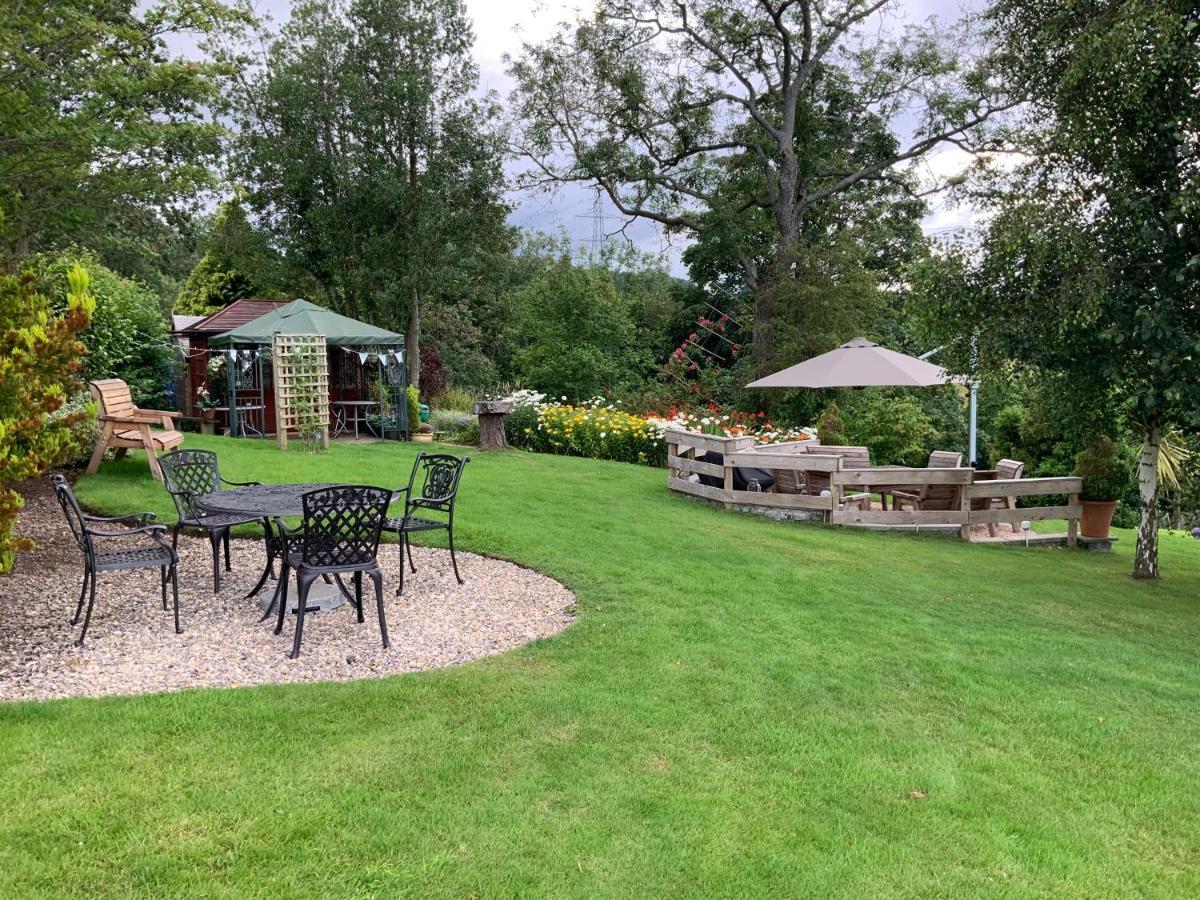 Llanwenarth Cottage A Beautiful Place To Just Be. Abergavenny Extérieur photo