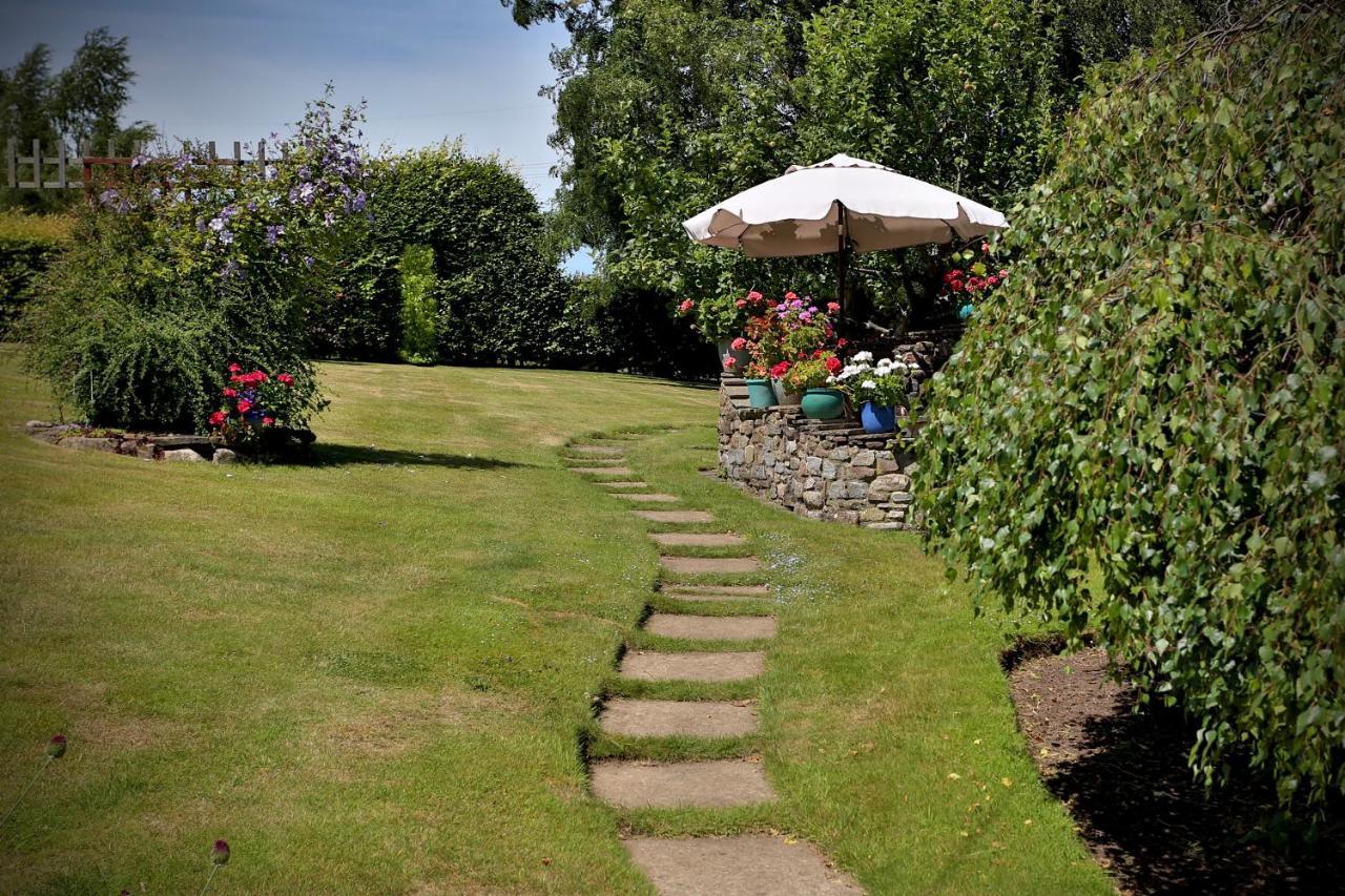 Llanwenarth Cottage A Beautiful Place To Just Be. Abergavenny Extérieur photo
